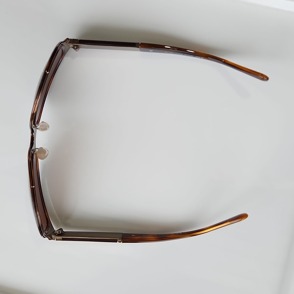 Burberry Sunglasses - Picture 10 of 16